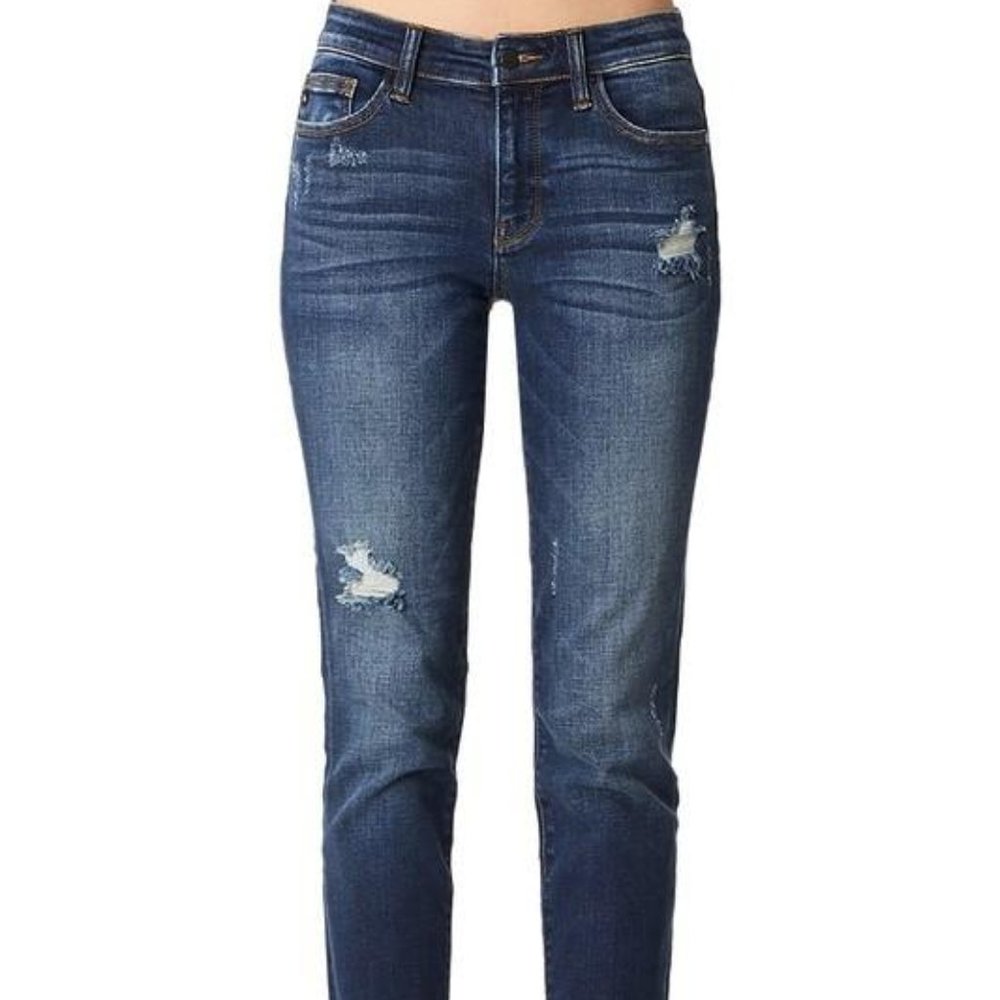 Judy Blue Tapered Slim Fit